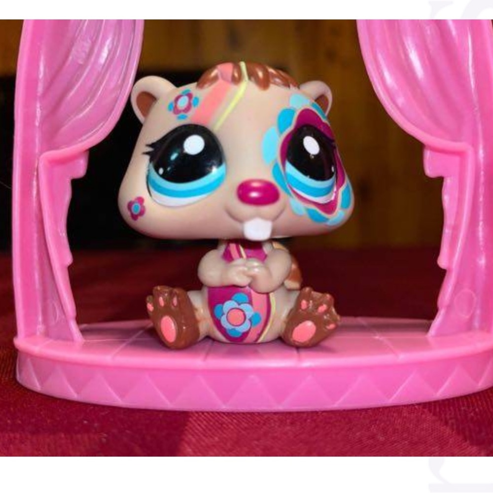 Littlest Pet Shop (#2134) Tattoos Designs Postcard Pet Beaver